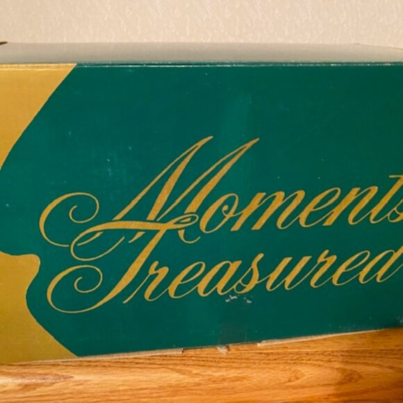 Vintage Moments Treasured African American Porcelain Limited Edition Doll- PEARL - Picture 16 of 16